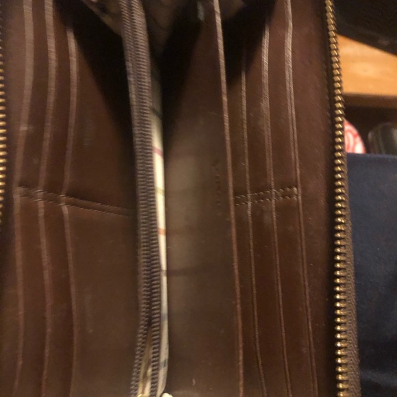 Coach Brown and Tan Signature Wallet, used, zipper pull missing - Picture 12 of 12
